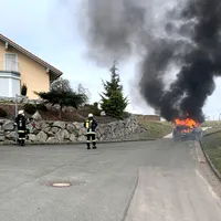 01-20210308-pkw_brand_strahlfeld.jpg