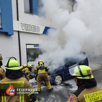 04-20220707-fahrzeugbrand_cham.jpg