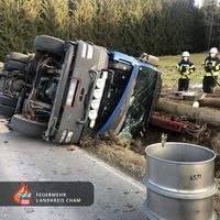 01-20220302-vu_lkw_schonbuchen.jpg