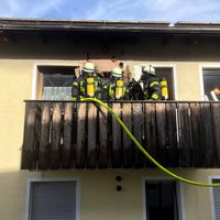 06-20211020-balkonbrand-roding.jpg