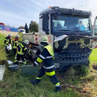 01-20211001-vu_lkw_koz.jpg
