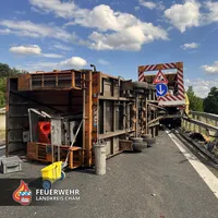 05-20230731-VU LKW B85 Untertraubenbach.jpg